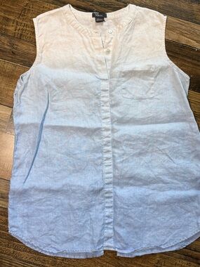 Sleeveless Ombre Button-Front Linen Top in Light Blue